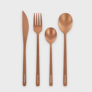 eKodoKi Kitto Wooli - Persoonlijk rvs reisbestek set 10st - Rosé goud - Wolvilt etui rood - Duurzaam