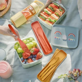 Bestekset - Reisbestek - Draagbaar plastic bestek - Campingbestekset - Herbruikbaar - Geschikt voor kamperen en school - 4-pack