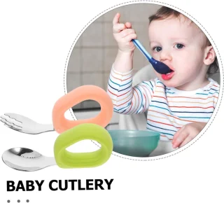 Jongens en meisjes vork en lepel set roestvrij staal zachte siliconen handvat jongens en meisjes servies buigbaar ontwerp vork en lepel eetgerei