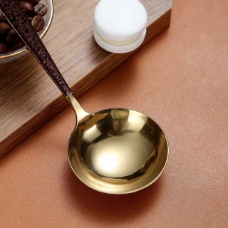 10-delige bestekset titanium coating gouden kop