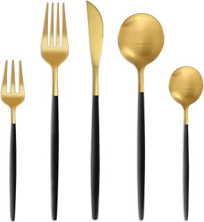 De 30-delige bestekset voor 6 personen - mat zwart/goud in één oogopslag