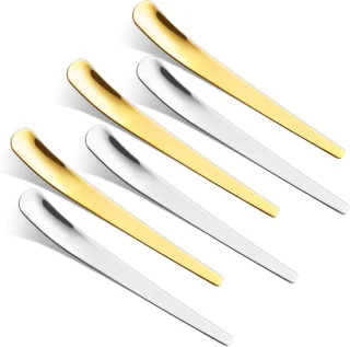 6-delige set gouden en zilveren dessertlepels
