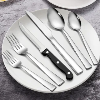 Bestekset 36-delig RVS met steakmes voor 6 personen zilver