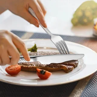 bestekset 60-delig voor 12 personen