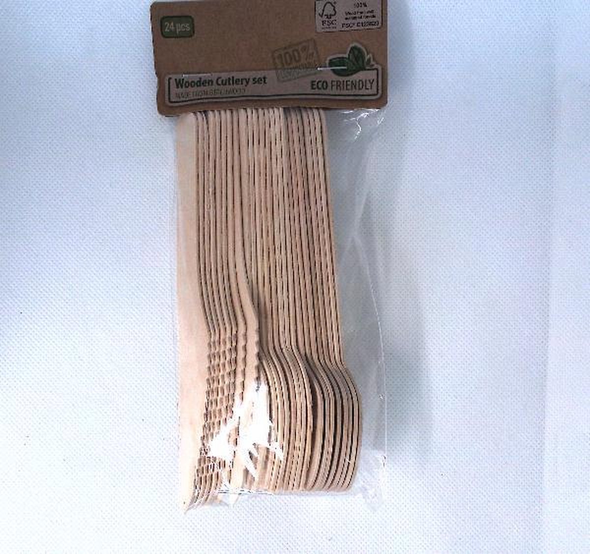 Wat vinden we goed aan de Bio Bestek 24-delige set hout wegwerp