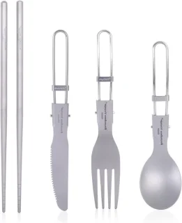 Camping bestekset van titanium met opvouwbaar mes, vork, lepel en eetstokjes
