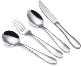 Dailygoods 4-delige kinderbestekset