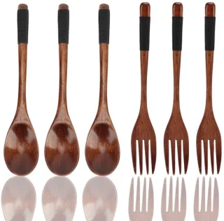 Dailygoods houten bestekset 12-delig