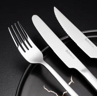 Deleca Velora Bestekset 24-delig Zilver Edelstaal