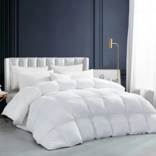 Famanu Ganzendons dekbed Queensize Wit