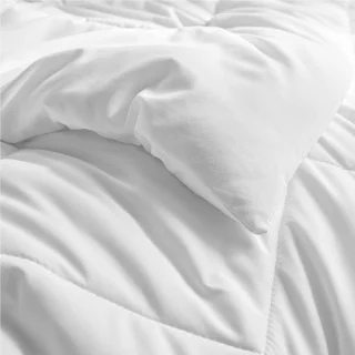 Famanu Microvezel dekbed 200 x 200 cm - Wit