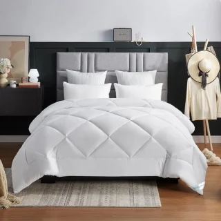 Famanu Microvezel dekbed 200 x 200 cm - Wit