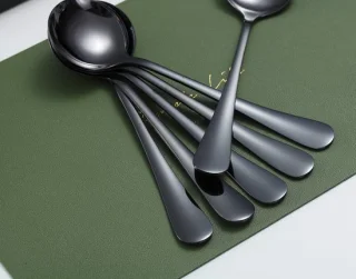 Ibenzoa Zwarte Soeplepelset Titanium 6 stuks