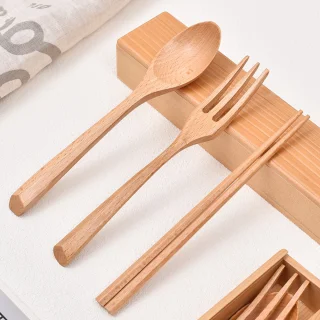 Japanse houten bestekset – eetstokjes, lepel en vork