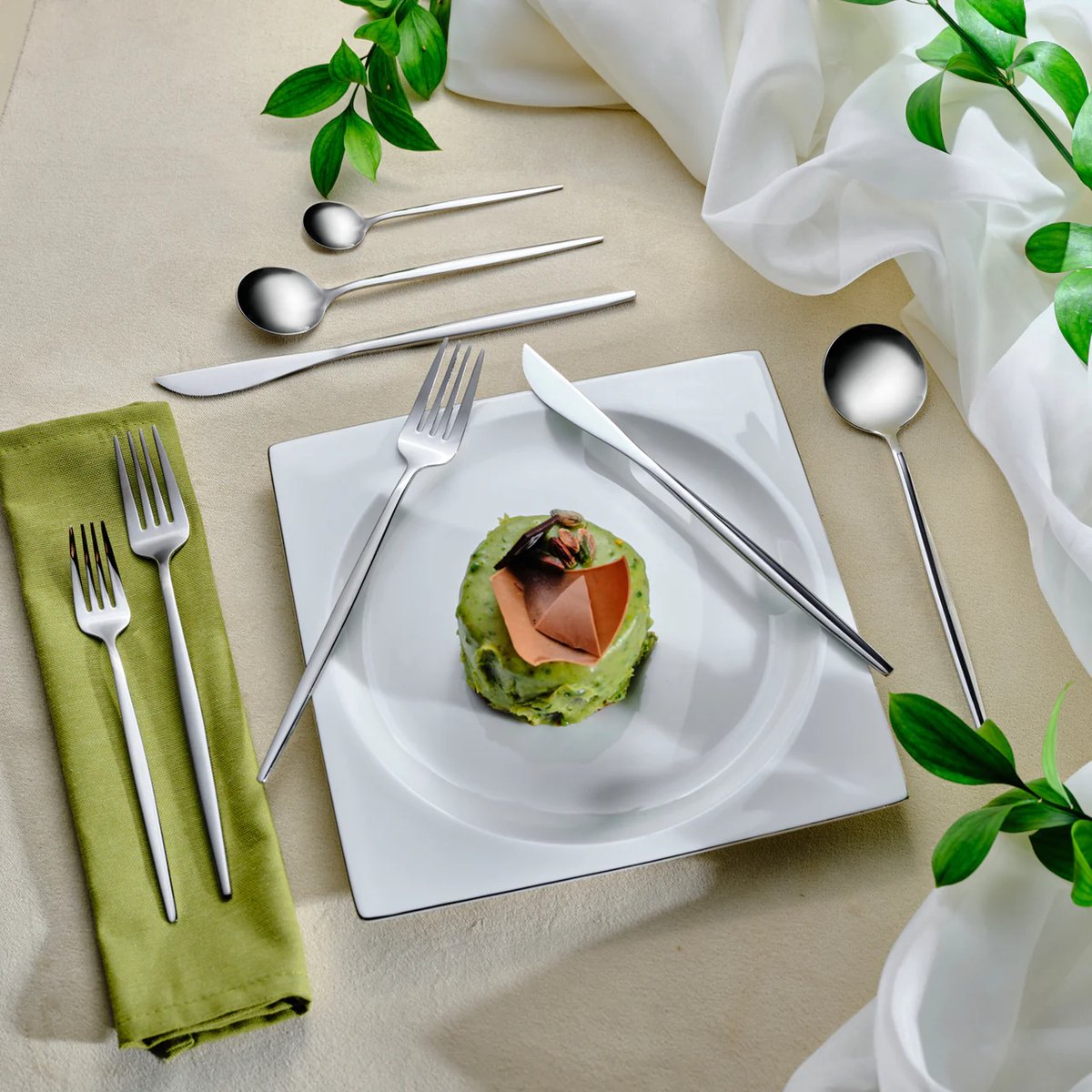 Wat vinden we goed aan de Karaca Orion Platina Bestekset 84-delig 12-persoons