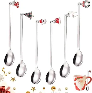 Kerstlepels zilver voor kerstkopjes en servies