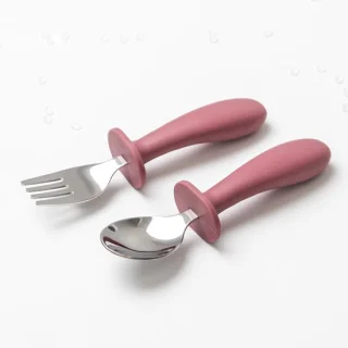 Kinderlepel- en vorkenset roze rood