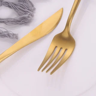MONOO Bestekset 24-delig Goud Zwart