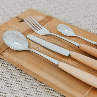 Oliva's Bestekset 24-delig 6 persoons Hout & Zilver