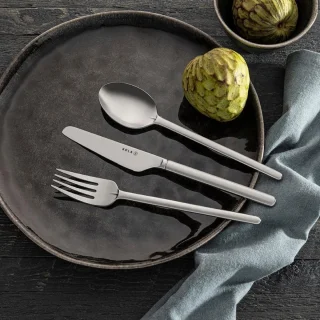 Sola Signature New Dutch Bestekset 70-delig 8-persoons