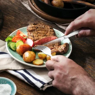 Steakbestekset 24-delig messen en vorken