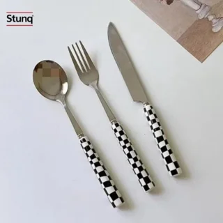 Stunq 3-delige bestekset met dambord handvatten