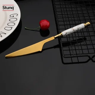 Stunq® gouden bestekset vintage met marmeren handvatten