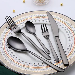 Unyqoos® Luxe Zwarte Bestekset 30-delig voor 6 Personen