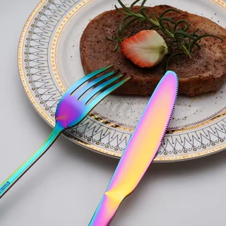 Unyqoos® Regenboog Bestekset 16-delig (4 personen)