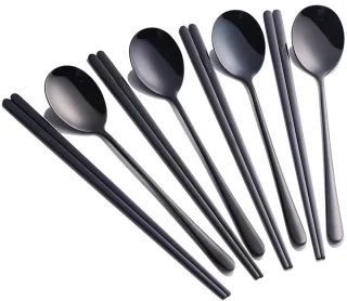 Unyqoos® Set Koreaanse eetstokjes en lepels - 4 stuks