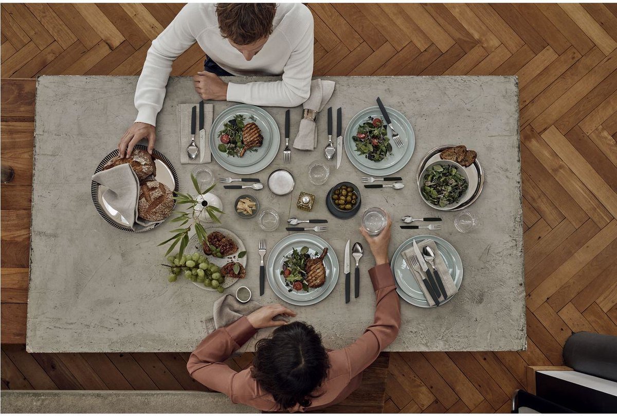 Victorinox Swiss Modern bestekset 24-delig zwart