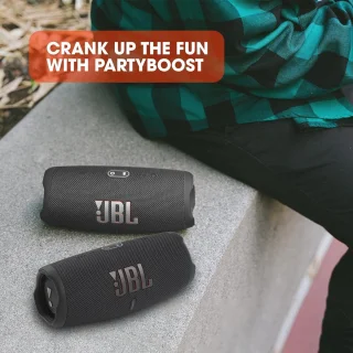 Draagbare bluetooth speaker met diepe bas en 20 uur afspeeltijd – IP67 waterdicht en stofdicht