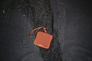 Teufel BOOMSTER GO Portable Bluetooth Speaker Waterproof to IPX7 Wireless Music USB-C - koraalrood