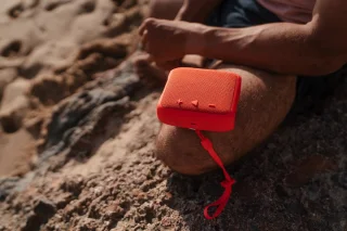 Teufel BOOMSTER GO Portable Bluetooth Speaker Waterproof to IPX7 Wireless Music USB-C - koraalrood