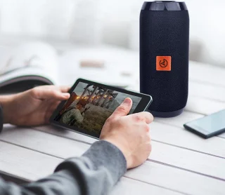 AG220 Bluetooth Speaker Zwart 10W
