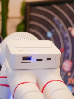 Astronaut Bluetooth speaker en sfeer lamp