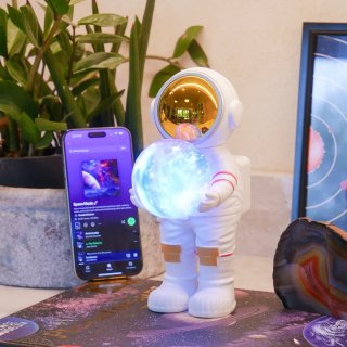 Astronaut Bluetooth speaker en sfeer lamp