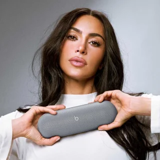 Beats Pill x Kim Kardashian Gen3 Speaker