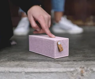 Fresh 'n Rebel Rockbox Brick Fabriq Bluetooth Speaker Roze