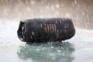 JBL Charge 5 Bluetooth Speaker Roze