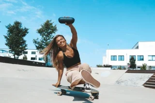 Kun je de merknaam en productnaam/type doorgeven? 'PL5.DEUSLLK' lijkt een artikelcode—ik heb die extra informatie nodig om een correcte titel te maken. review