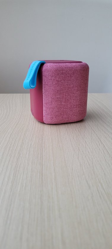 Remember Basso Bluetooth Speaker Berry
