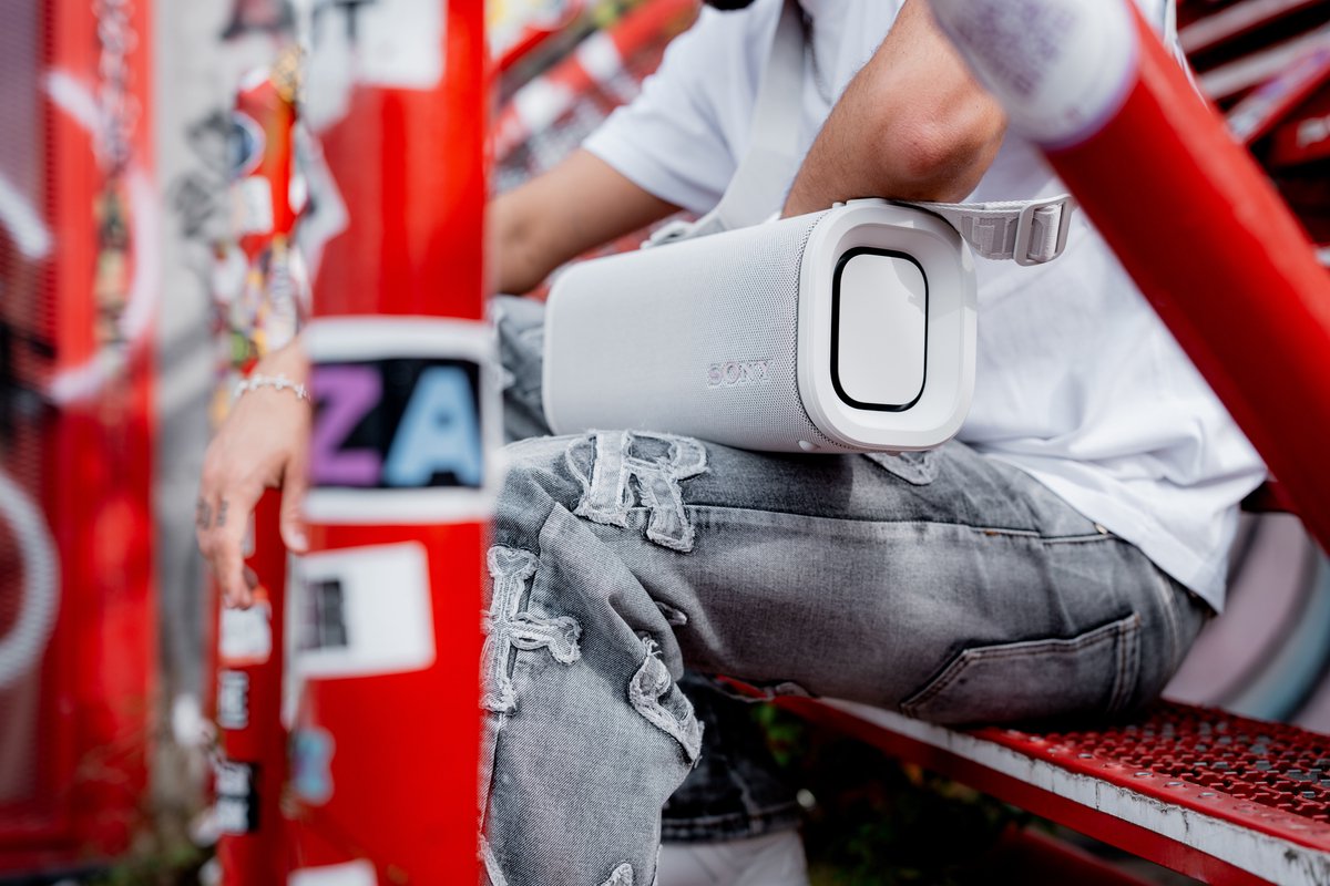 Sony ULT FIELD 5 Bluetooth Speaker Off-White