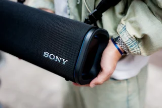 Sony ULT FIELD 5 Bluetooth Speaker Zwart
