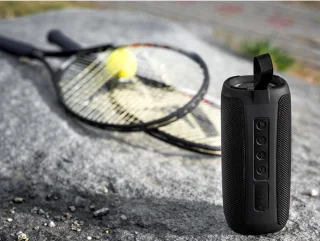 Wat vinden we goed aan de Tracer draagbare luidspreker TRAGLO47686