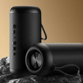 USAMS Draadloze Waterdichte Speaker 1800mAh Zwart