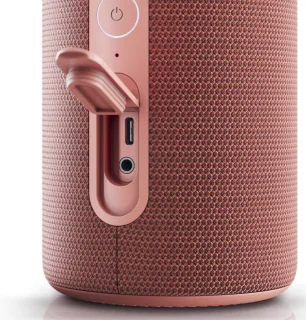 We. by Loewe HEAR 1 Draagbare Bluetooth Speaker Koraalrood