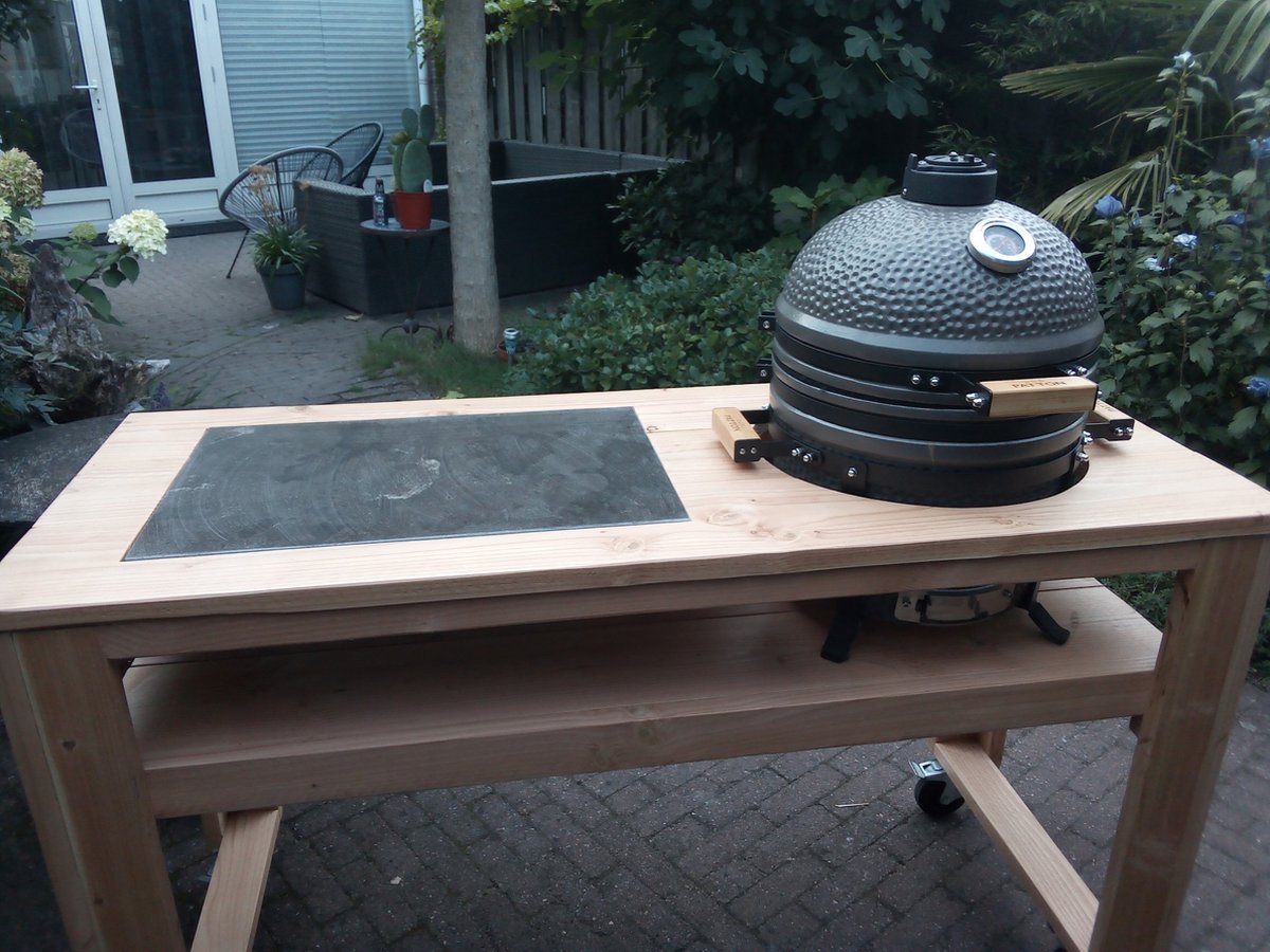 Wat vinden we goed aan de MMHoutwerk Barbecuetafel Kamado Buitenkeuken Douglashout