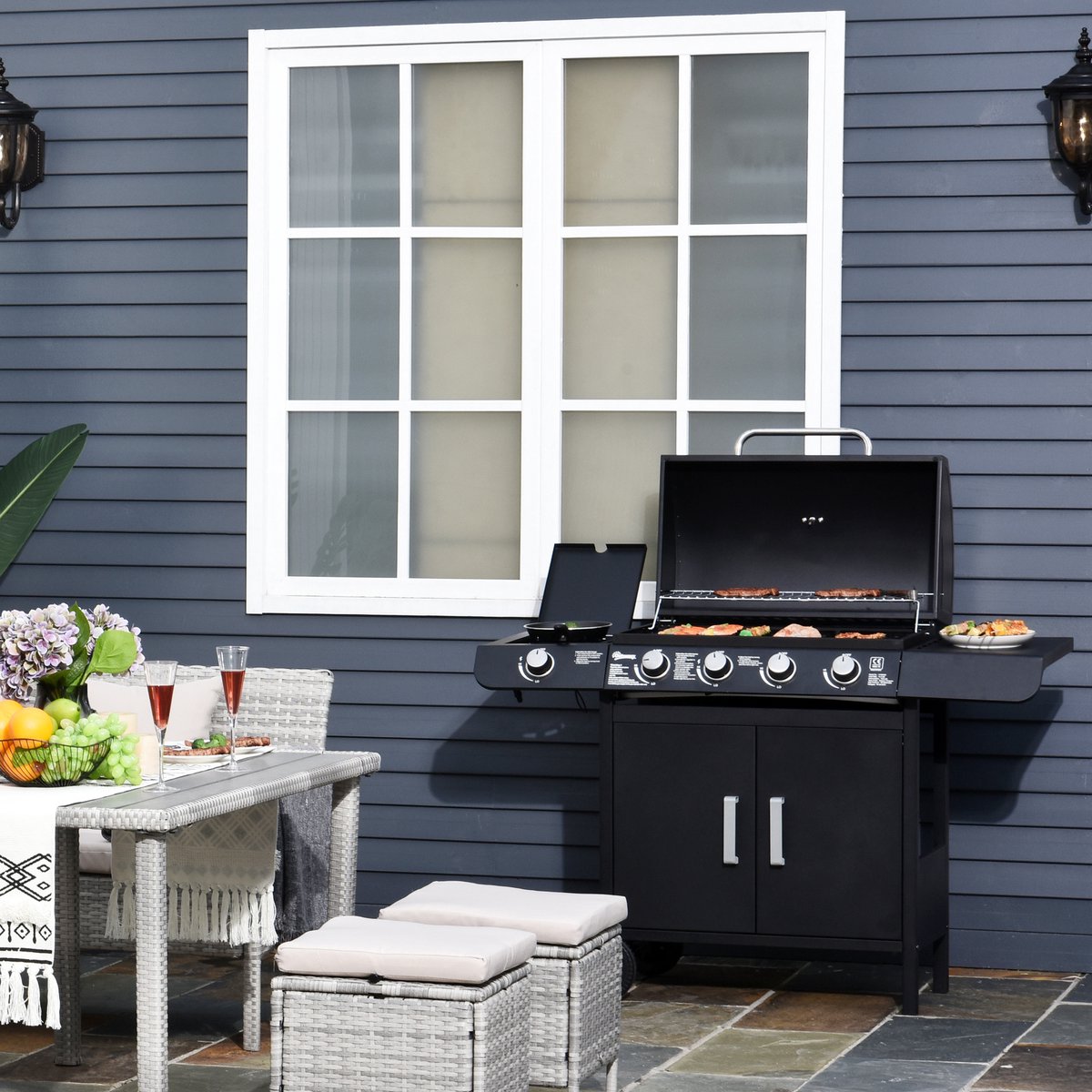 Wat vinden we goed aan de Sunny Barbecue gasgrill trolley RVS zwart 122x55x98 cm