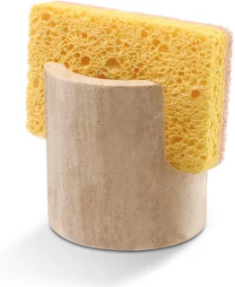 Travertijn sponsrek voor gootsteen